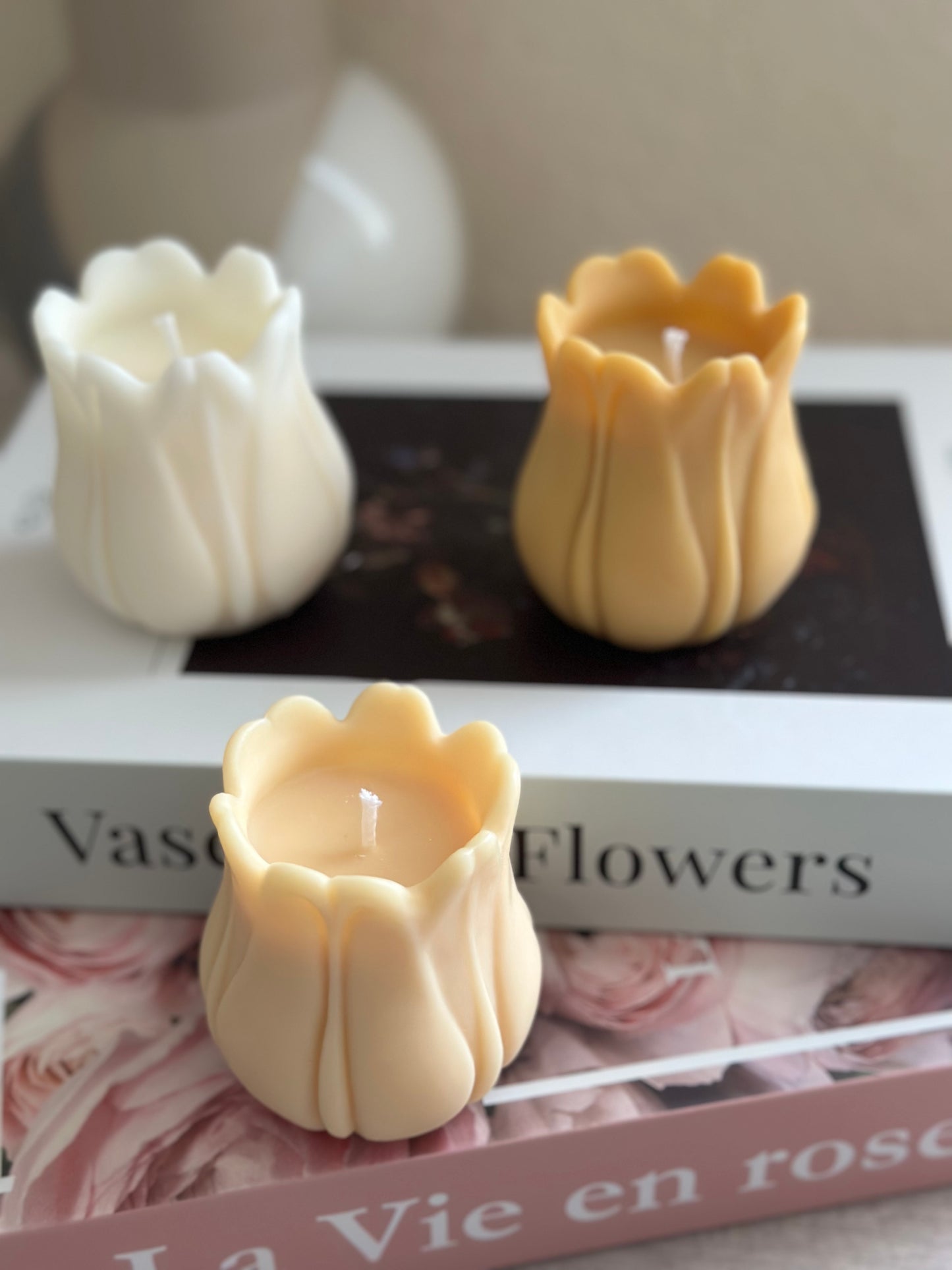 Tulip Candle