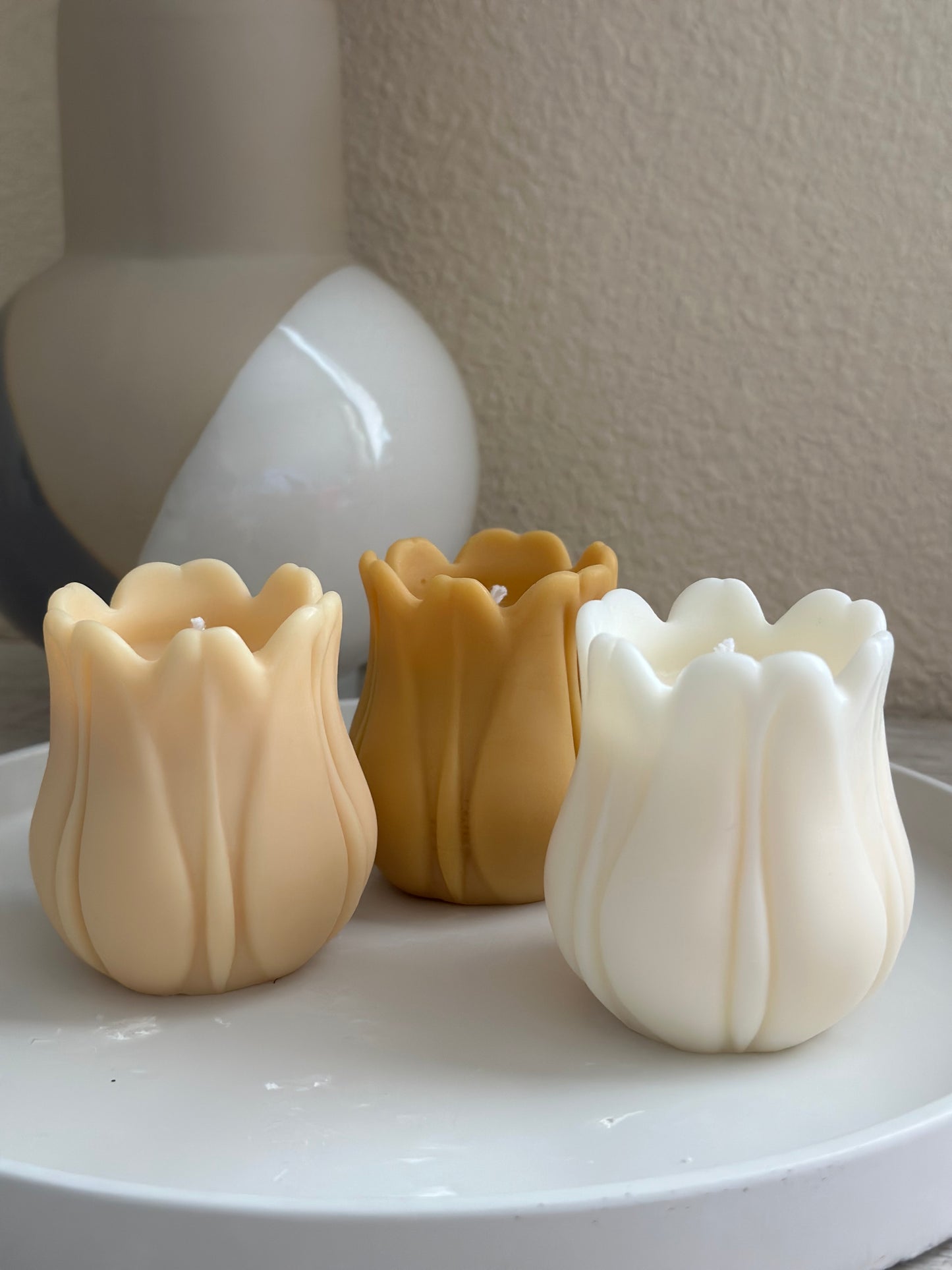 Tulip Candle